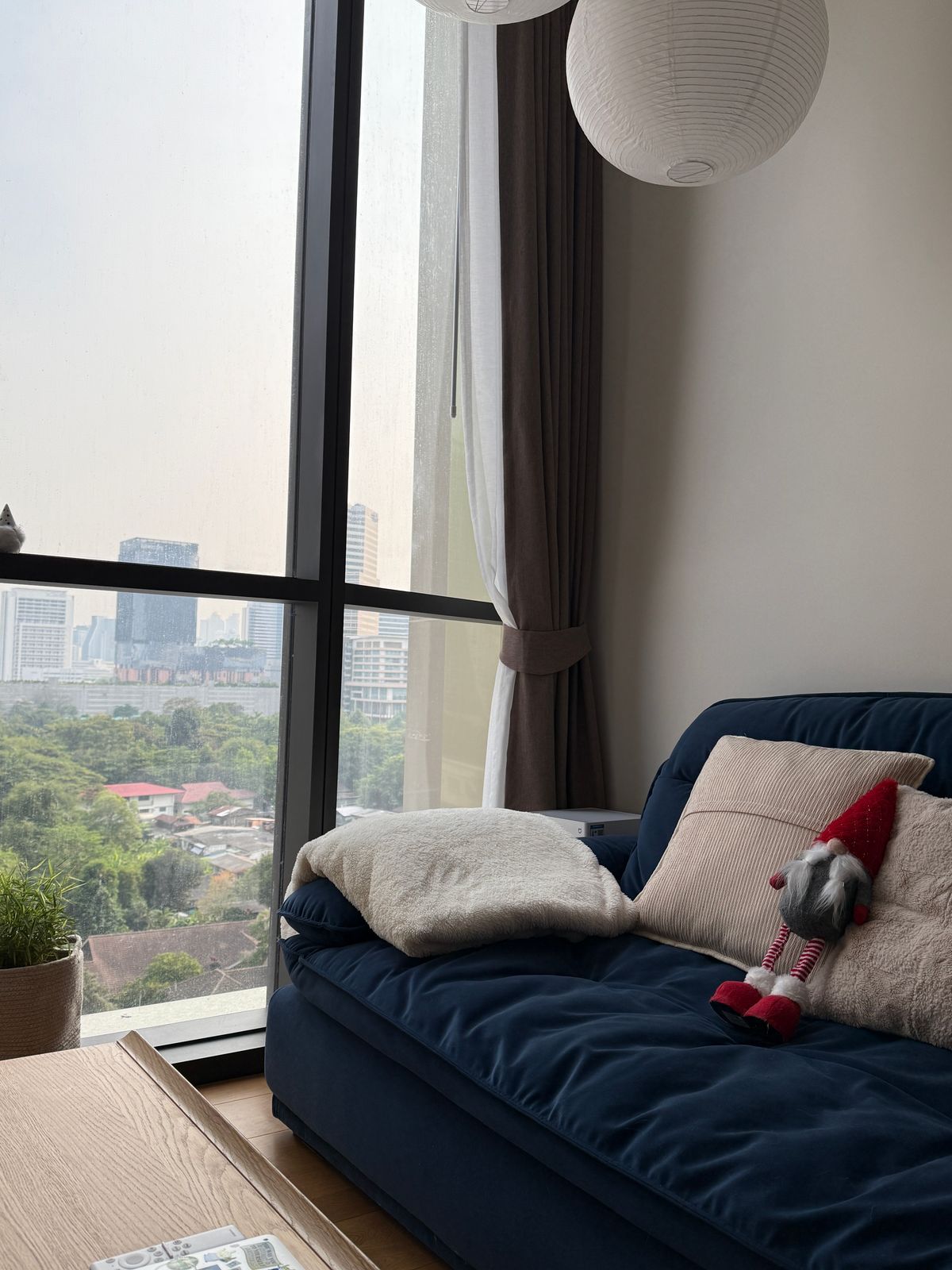 ให้เช่าคอนโดราชเทวี พญาไท : Wish Signature: 34.50 sqm. 1bed 1bath 1 living, 18th floor with private lift. ห้อง 34.50ตรม.  1ห้องนอน1 ห้องน้ำ 1 ห้องนั่งเล่น ชั้น 9, มีลิฟท์ส่วนตัว เดินไปพารากอน400เมตร BTSพญาไท ลิฟต์ส่วนตัว private lift