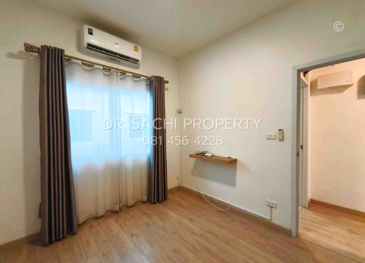 For SaleTownhomeBang kae, Phetkasem : Townhouse for sale Gusto Village, Petchkasem 69, beautiful, good location, ready to be near Sarasas Witaed School  