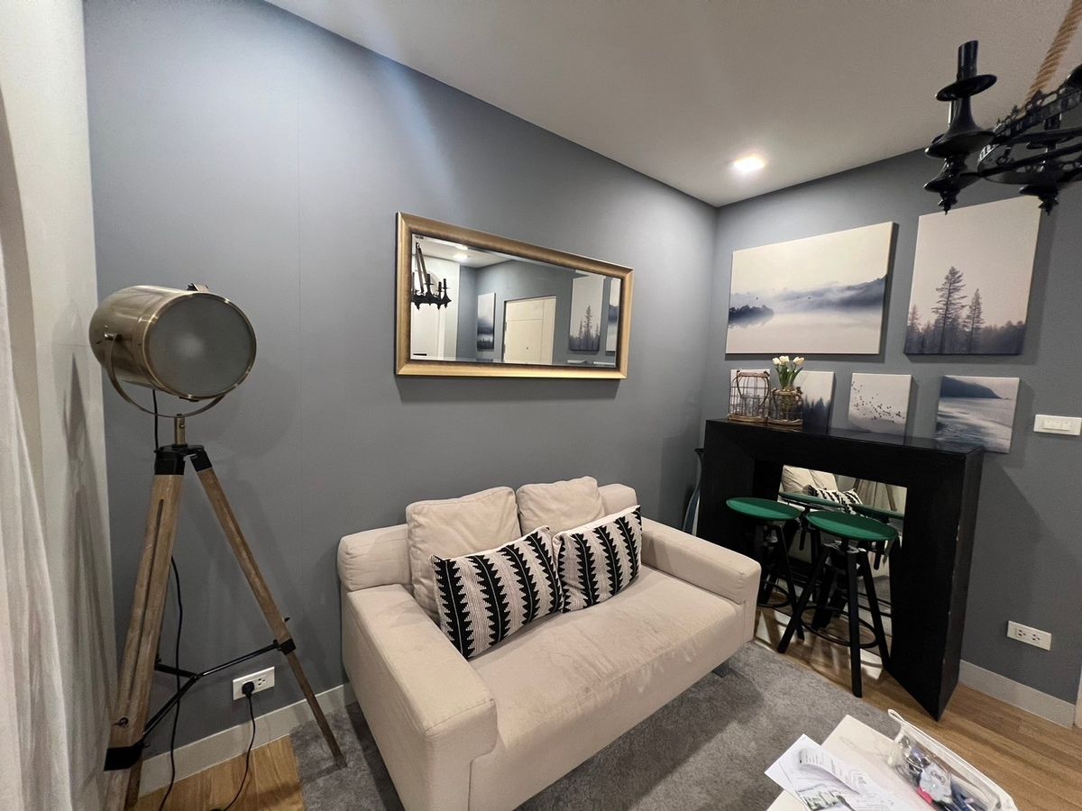 For RentCondoKaset Nawamin,Ladplakao : Urgent‼ ️ Beautiful room for rent. Premio Prime Kaset-Nawamin The room is beautiful at the cover as in the picture. Full furniture‼ ️ Ready to enter 1/4/68 (very fast chat)