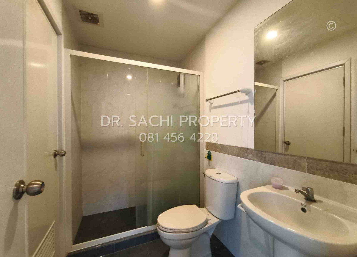 For SaleTownhomeBang kae, Phetkasem : Townhouse for sale Gusto Village, Petchkasem 69, beautiful, good location, ready to be near Sarasas Witaed School  