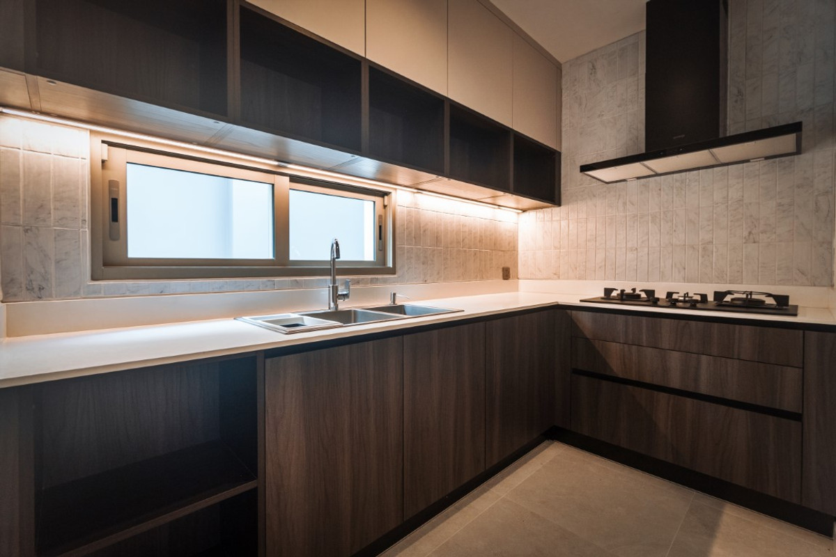 ขายบ้านปิ่นเกล้า จรัญสนิทวงศ์ : เครสเซนตัน ปิ่นเกล้า บ้านเดี่ยว 4 ห้องนอน 4 ที่จอดรถ ตรงข้ามเซ็นทรัล ปิ่นเกล้า 