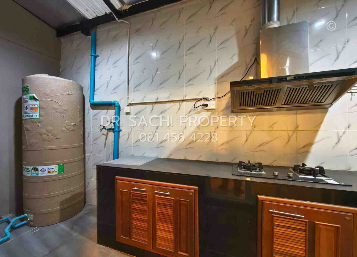 For SaleTownhomeBang kae, Phetkasem : Townhouse for sale Gusto Village, Petchkasem 69, beautiful, good location, ready to be near Sarasas Witaed School  