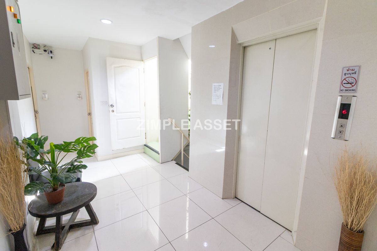 For RentOnnut, Udomsuk : Line: @zimple_assset  Hotels & Amp; Residence for rent Phra Khanong-Sukhumvit area, quiet, private Suitable for relaxation, easy to travel, not far from BTS