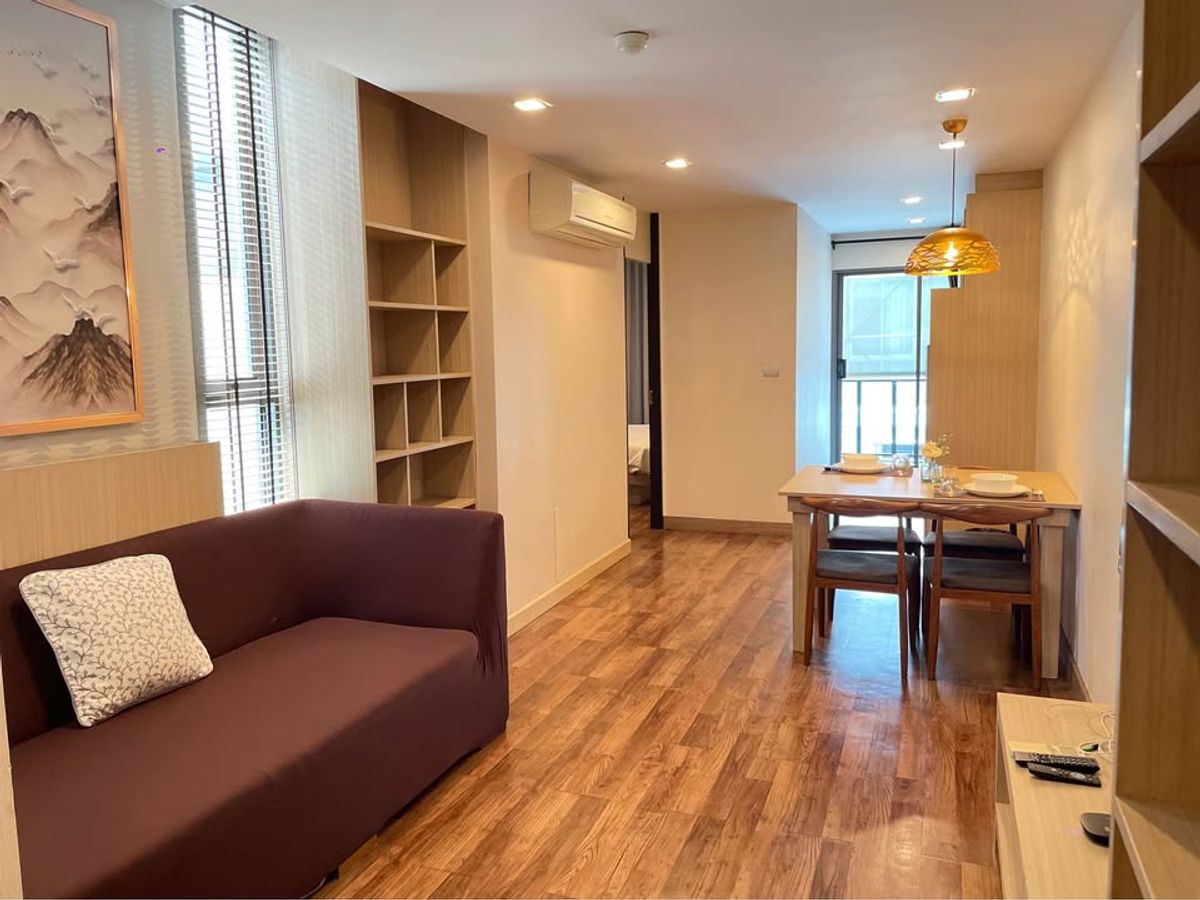 For RentCondoKhlongtoei, Kluaynamthai : Condo Qube Suites Sukhumvit 46, beautiful room, complete furniture Ready to rent