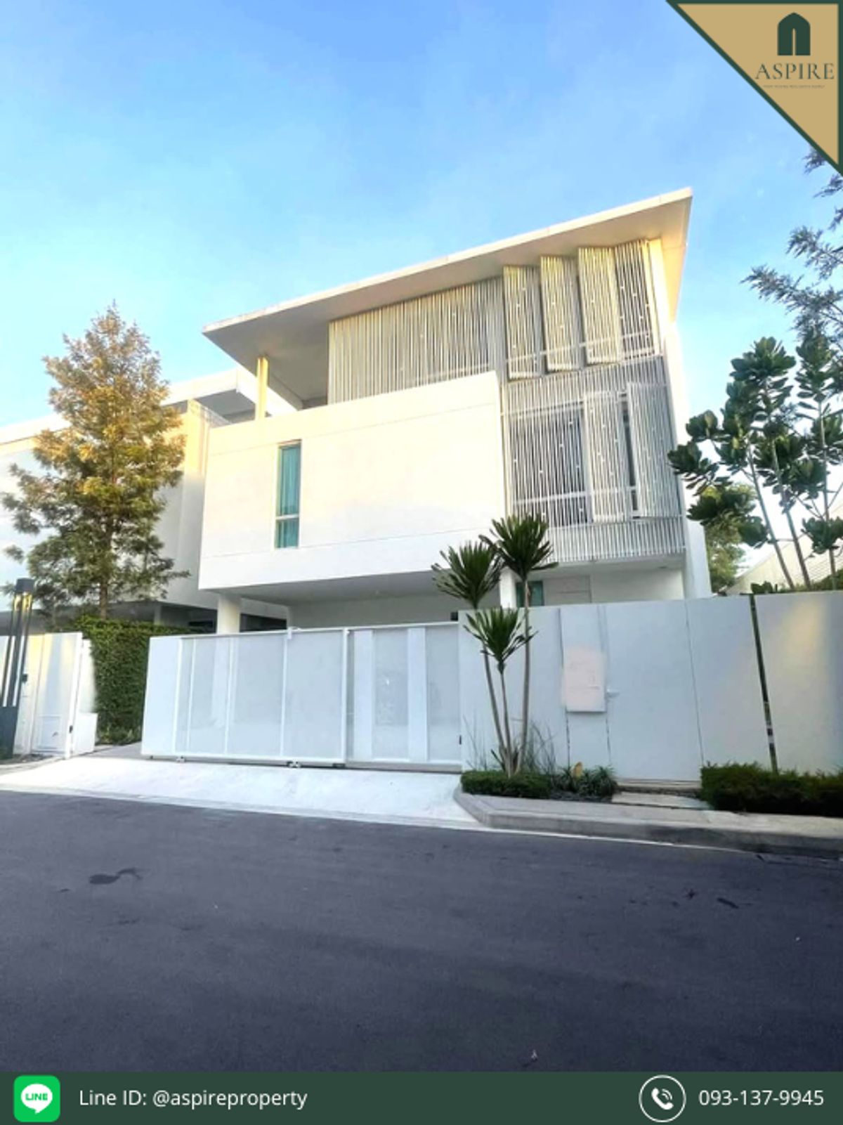 For RentHouseYothinpattana,CDC : [Rent] 3-storey detached house with Ekkamai-Ramintra project elevator