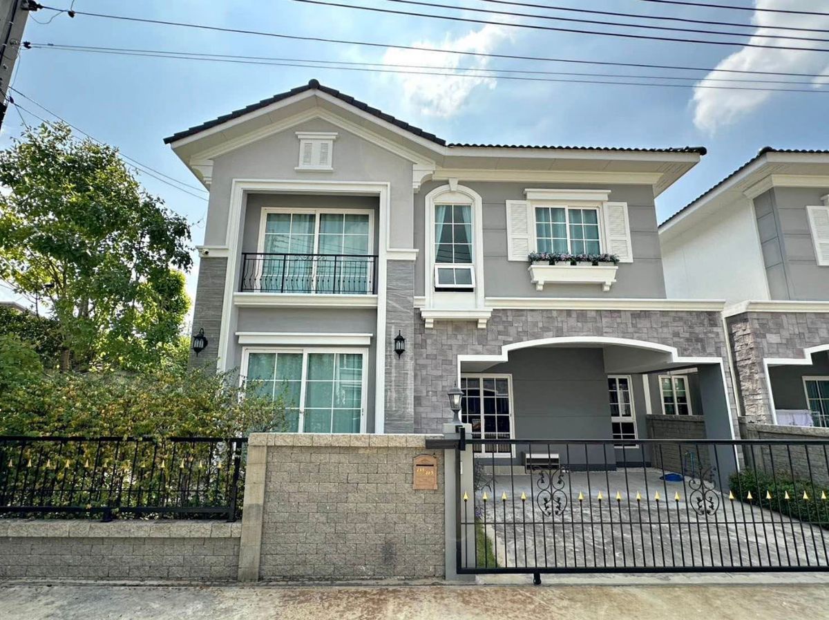 ขายบ้านปทุมธานี รังสิต ธรรมศาสตร์ : ขายบ้านเลสเตอร์โครงการเพรสทีจ รังสิต