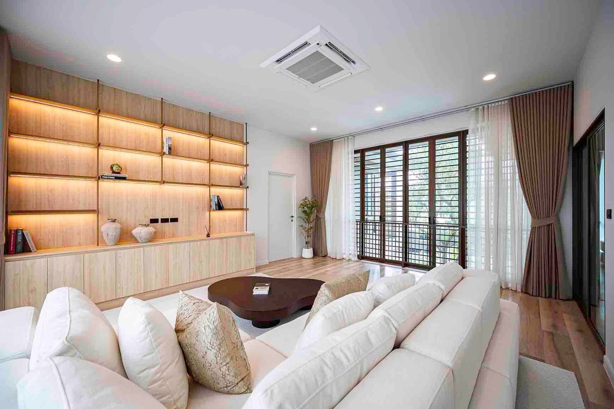 ให้เช่าบ้านพัฒนาการ ศรีนครินทร์ : Burasiri Krungthep Kreetha I Luxury House 2 bedroom Fully furnished 