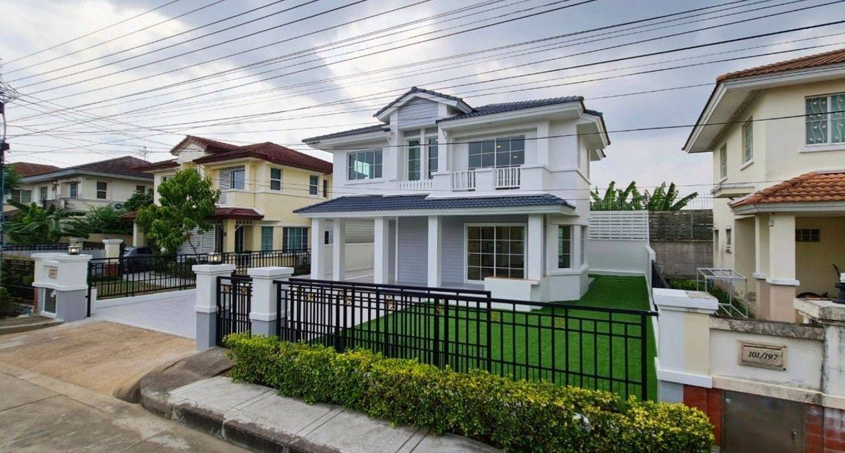 For SaleHouseRama5, Ratchapruek, Bangkruai : Manthana Ratchaphruek, a large house around the house, spacious, located on a good location, great value