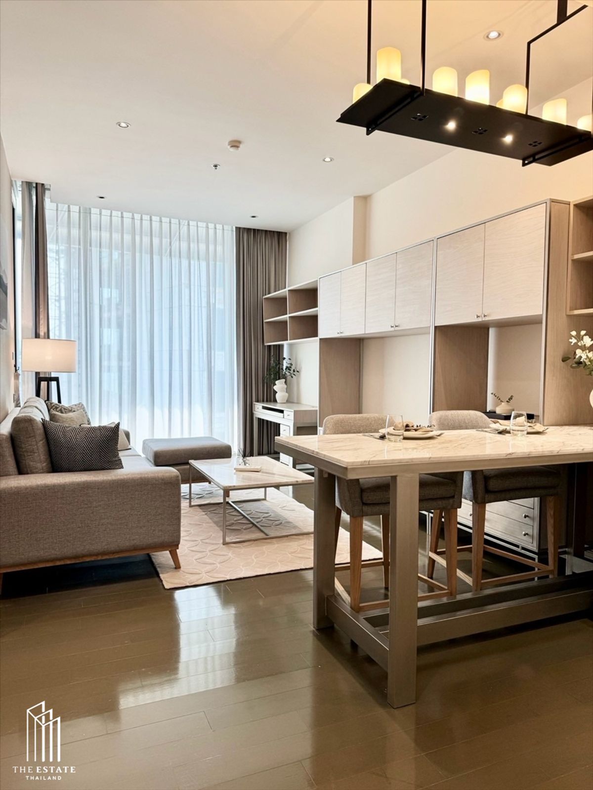 คอนโดวิทยุ ชิดลม หลังสวน : Sale/Rent Magnolias Ratchadamri Boulevard 50.5 sq.m. 1 bedroom @8.5MB