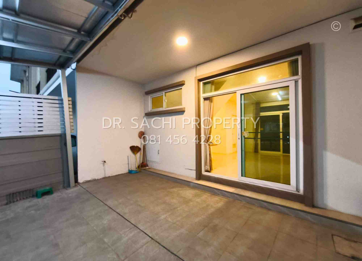 For SaleTownhomeBang kae, Phetkasem : Townhouse for sale Gusto Village, Petchkasem 69, beautiful, good location, ready to be near Sarasas Witaed School  