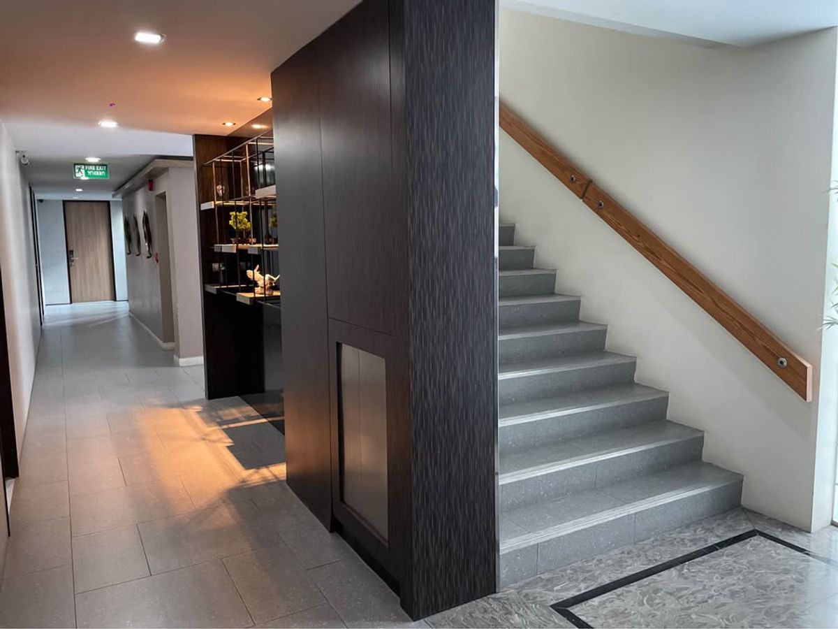 For RentCondoKhlongtoei, Kluaynamthai : Condo Qube Suites Sukhumvit 46, beautiful room, complete furniture Ready to rent