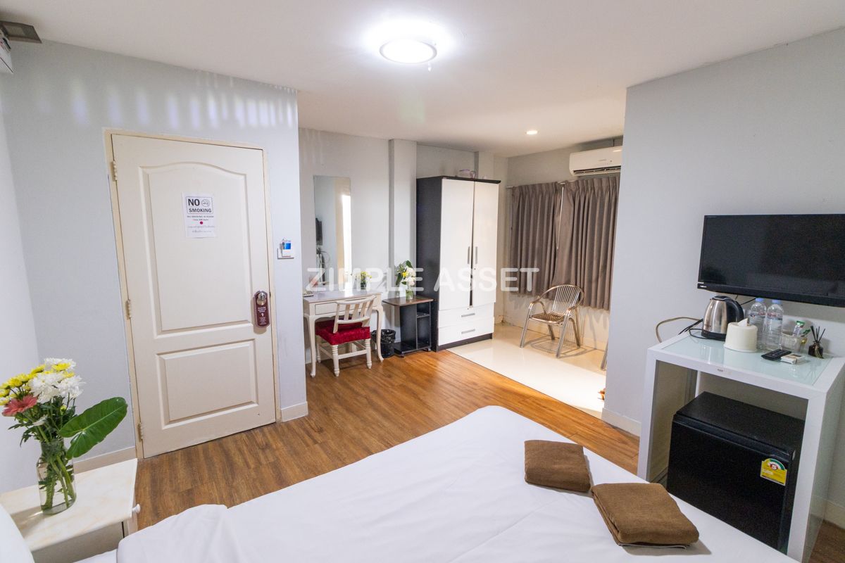 For RentOnnut, Udomsuk : Line: @zimple_assset  Hotels & Amp; Residence for rent Phra Khanong-Sukhumvit area, quiet, private Suitable for relaxation, easy to travel, not far from BTS