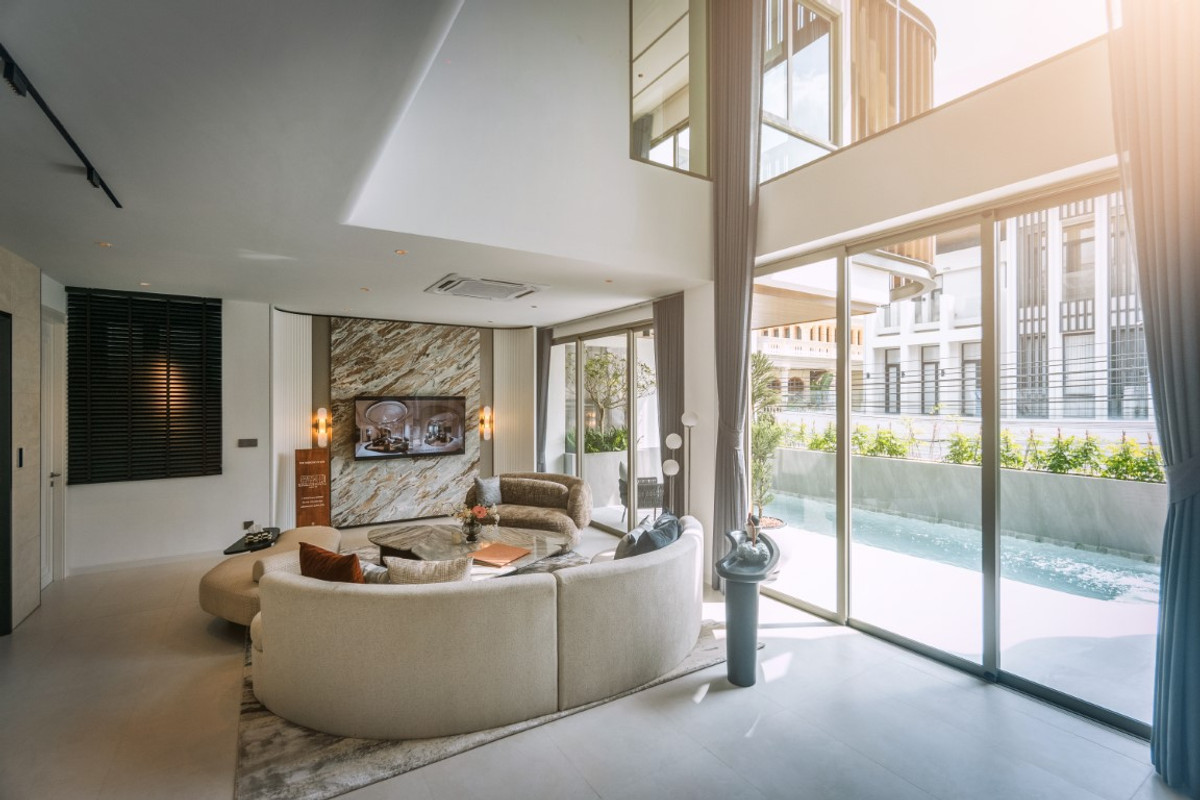 ขายบ้านปิ่นเกล้า จรัญสนิทวงศ์ : เครสเซนตัน ปิ่นเกล้า บ้านเดี่ยว 4 ห้องนอน 4 ที่จอดรถ ตรงข้ามเซ็นทรัล ปิ่นเกล้า 