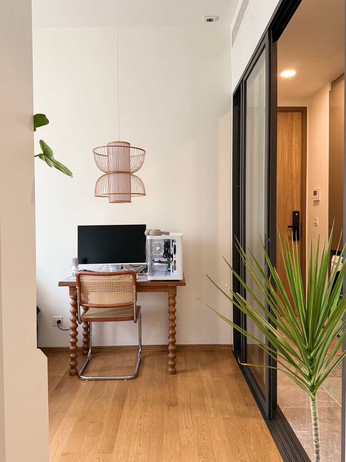 ให้เช่าคอนโดราชเทวี พญาไท : Wish Signature: 34.50 sqm. 1bed 1bath 1 living, 18th floor with private lift. ห้อง 34.50ตรม.  1ห้องนอน1 ห้องน้ำ 1 ห้องนั่งเล่น ชั้น 9, มีลิฟท์ส่วนตัว เดินไปพารากอน400เมตร BTSพญาไท ลิฟต์ส่วนตัว private lift