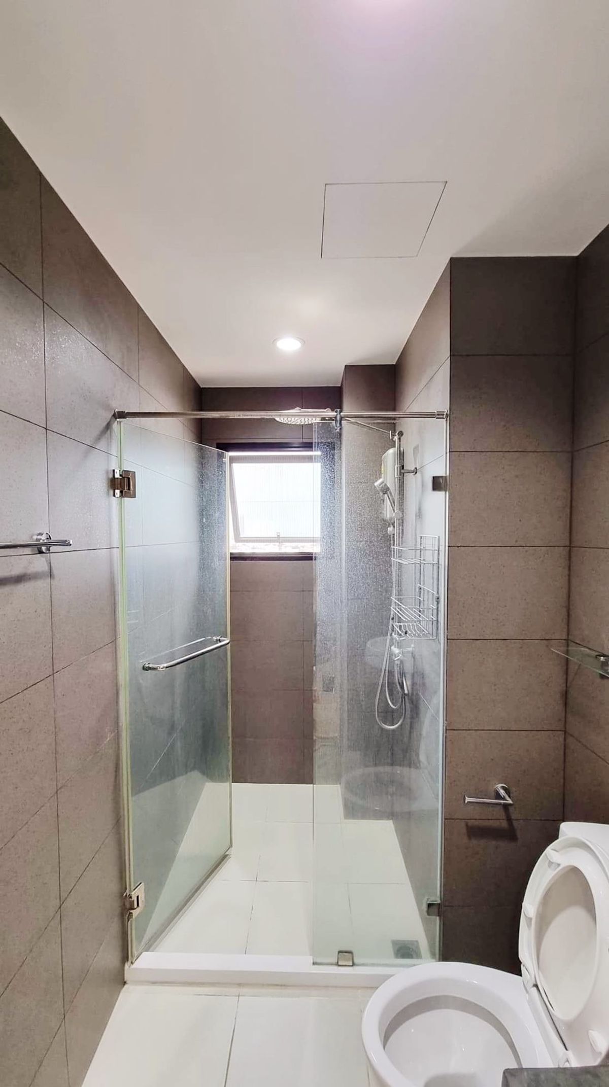 ให้เช่าคอนโดปิ่นเกล้า จรัญสนิทวงศ์ : พักสบายเจ้าของบิ๊วไว้สวยเพราะอยู่เอง 2ห้องนอน 1 ห้องน้ำ ที่ ธนาแอสโทเรีย