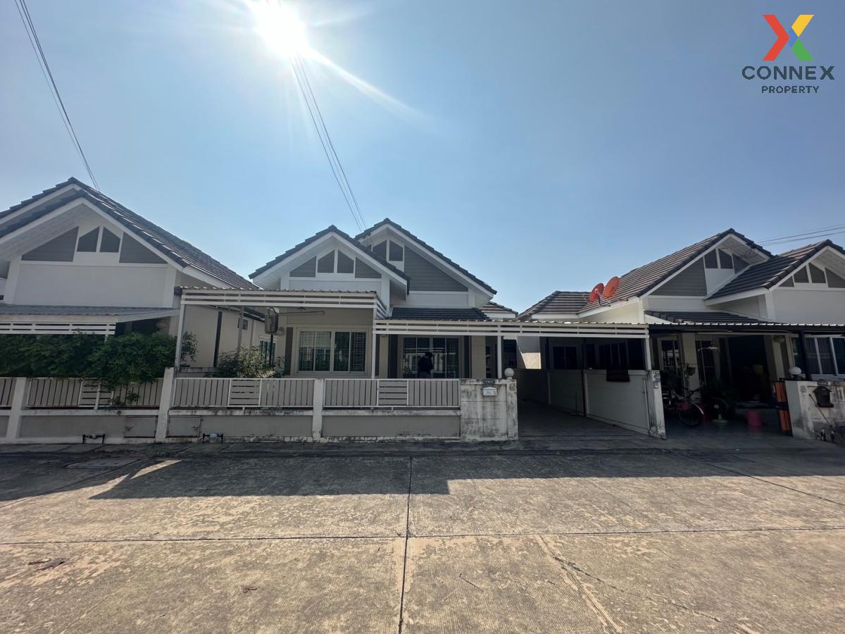 For SaleHousePattaya, Bangsaen, Chonburi : For Sale House , Baan Yusabuy Phan Thong , wide frontage , Nong Tamlueng , Phan Thong , Chon Buri , CX-118004