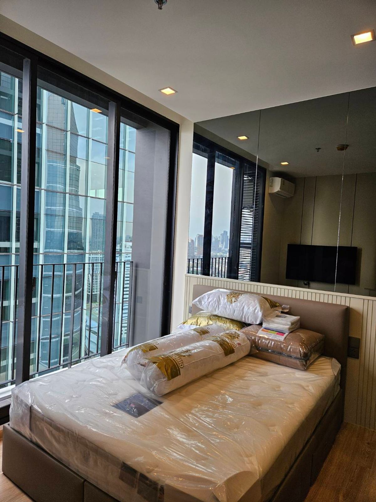 For RentCondoAri,Anusaowaree : 🔥 Hot Deal! 🔥 Beautifully Decorated | Never Rented before | Ready to Move in 💎nble Around Ari💎