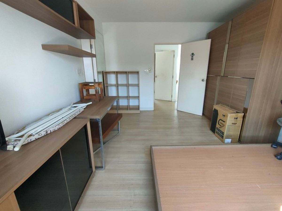 For SaleTownhomeBangna, Bearing, Lasalle : 2 -storey townhome for sale, Indie, Bang Na Km. 26, after the right corner With furniture