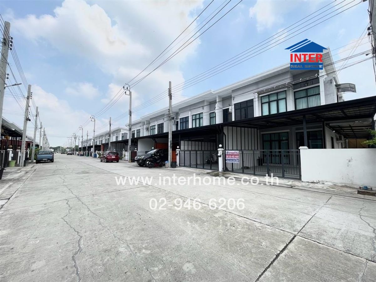 ขายทาวน์โฮมนวมินทร์ รามอินทรา : ทาวน์โฮม 2 ชั้น 45.5 ตร.ว. หมู่บ้านธันย์สิตา แอท โฮม ซอยหทัยราษฎร์33 ถนนรามอินทรา ถนนหทัยราษฎร์ เขตคลองสามวา กรุงเทพมหานคร