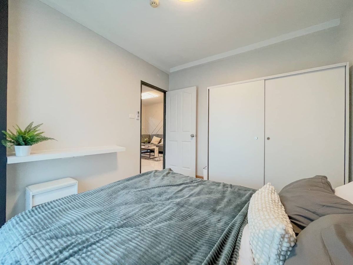 For SaleCondoRatchadapisek, Huaikwang, Suttisan : Urgent sale 🔥 Supalai City Resort Ratchada - Huai Khwang 🔥 2 bedrooms near MRT Huai Khwang (PS63898)