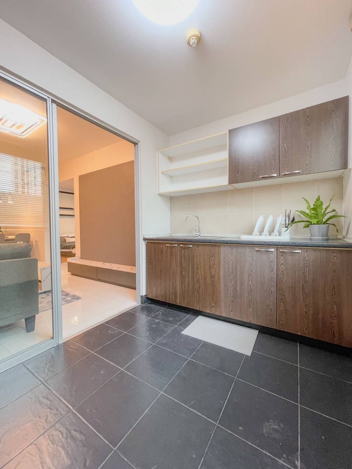 For SaleCondoRatchadapisek, Huaikwang, Suttisan : Urgent sale 🔥 Supalai City Resort Ratchada - Huai Khwang 🔥 2 bedrooms near MRT Huai Khwang (PS63898)