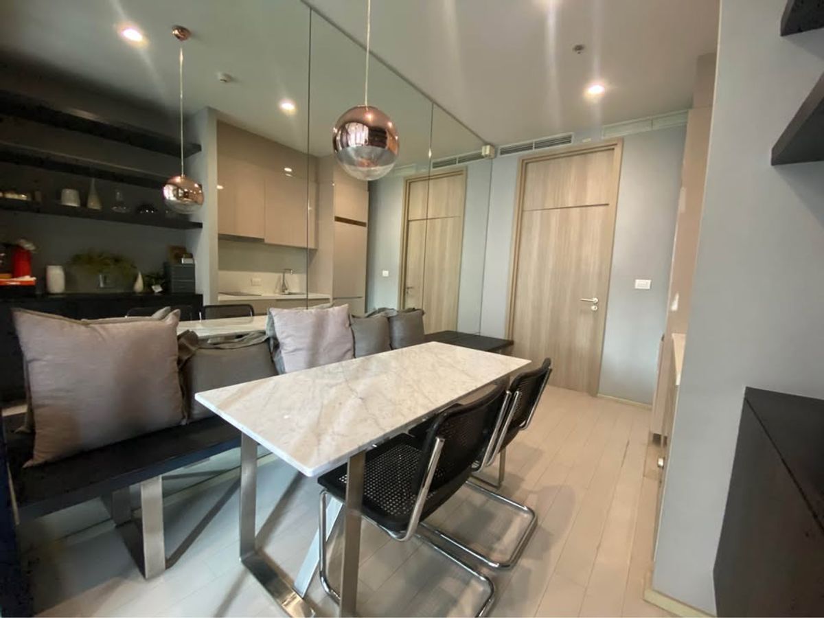 ให้เช่าคอนโดวิทยุ ชิดลม หลังสวน : คอนโด Noble Ploenchit ห้องสวย เฟอร์นิเจอร์ครบ พร้อมเช่าอยู่