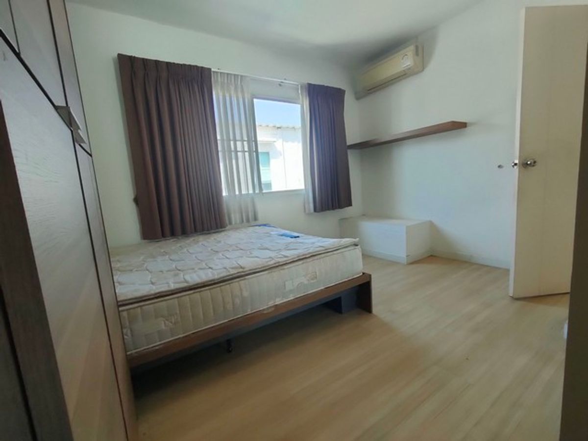 For SaleTownhomeBangna, Bearing, Lasalle : 2 -storey townhome for sale, Indie, Bang Na Km. 26, after the right corner With furniture