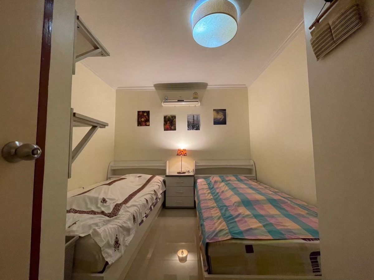 For RentCondoRatchathewi,Phayathai : OMG114  < Available 16-Mar-26 >  Nice 2 Bedroom + Cheap RENT @ [ Ratchathewi Tower ]