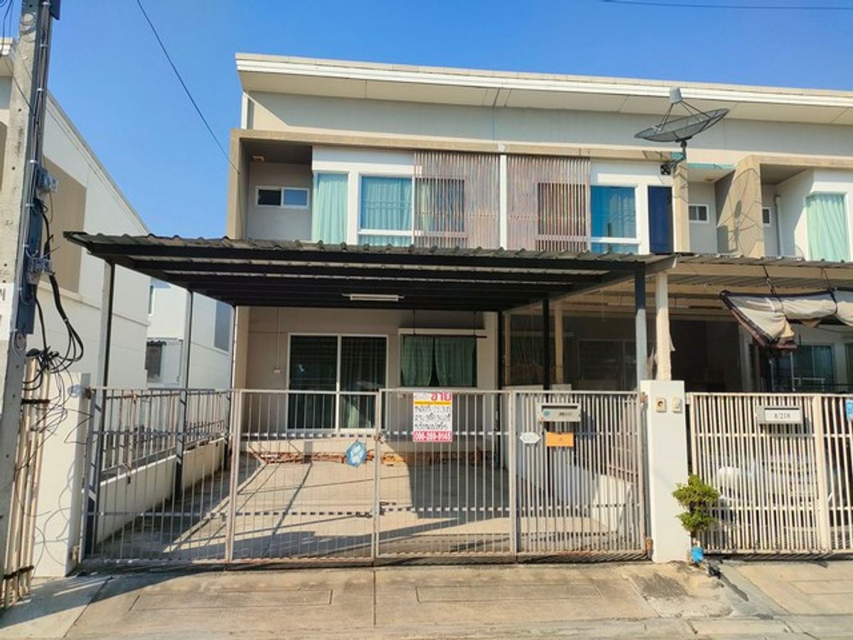 ขายทาวน์โฮมบางนา แบริ่ง ลาซาล : ขายทาวน์โฮม 2 ชั้น ม.อินดี้ บางนา กม.26 หลังมุมฝั่งขวา พร้อมเฟอร์นิเจอร์