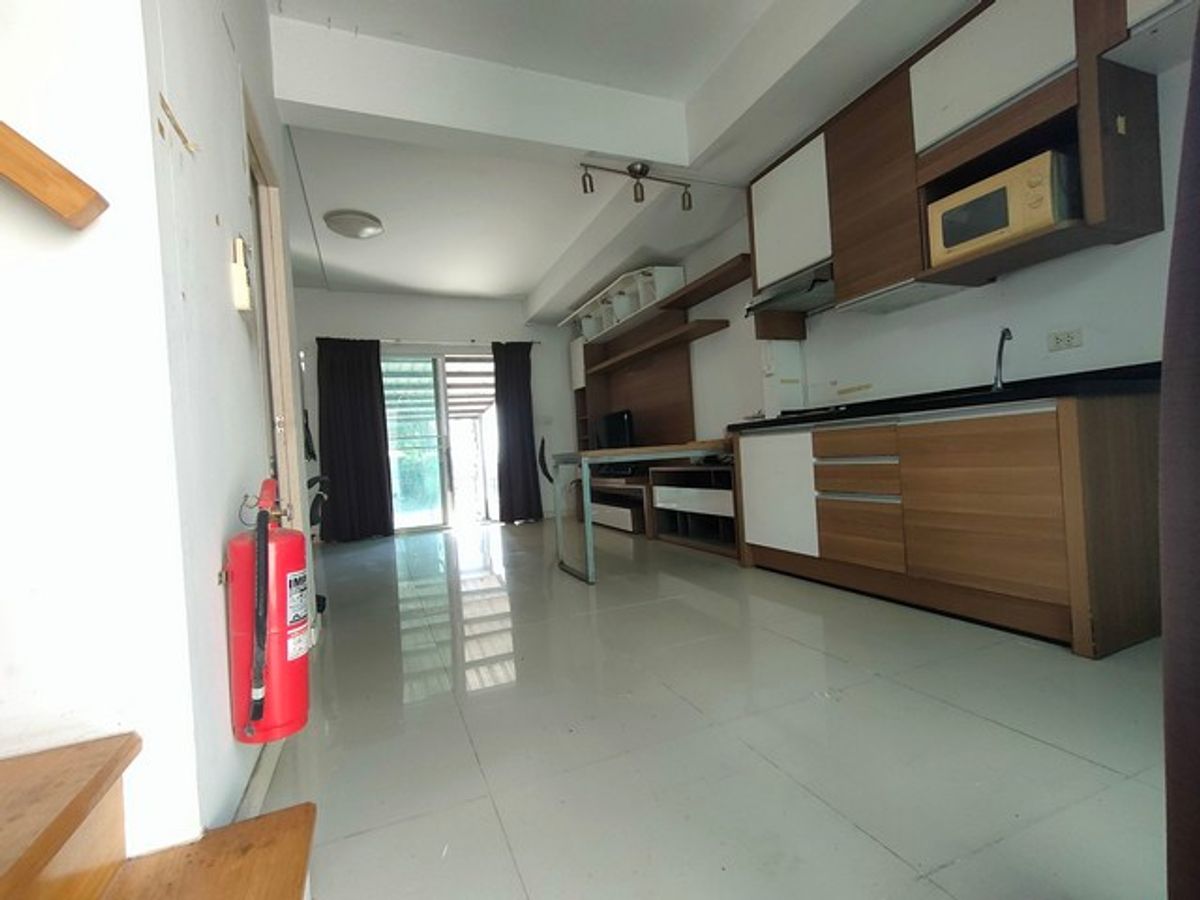 For SaleTownhomeBangna, Bearing, Lasalle : 2 -storey townhome for sale, Indie, Bang Na Km. 26, after the right corner With furniture