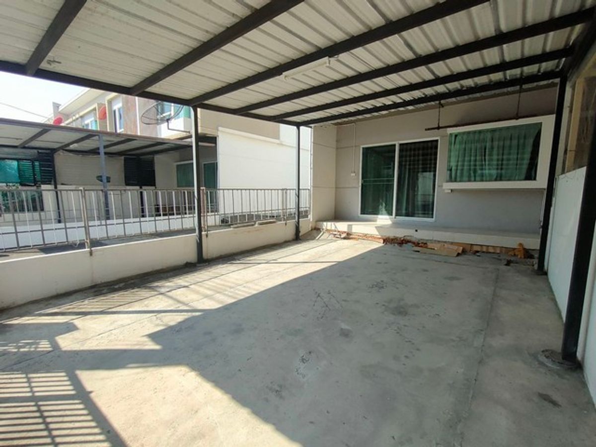 For SaleTownhomeBangna, Bearing, Lasalle : 2 -storey townhome for sale, Indie, Bang Na Km. 26, after the right corner With furniture