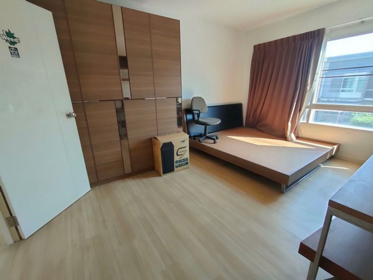 For SaleTownhomeBangna, Bearing, Lasalle : 2 -storey townhome for sale, Indie, Bang Na Km. 26, after the right corner With furniture