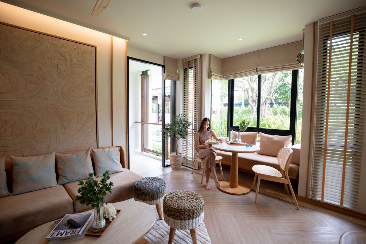 For SaleCondoHuahin, Prachuap Khiri Khan, Pran Buri : Sasara Hua Hin Condominium Luxhuri Adjacent to Khao Takiab 1 bedroom with furniture