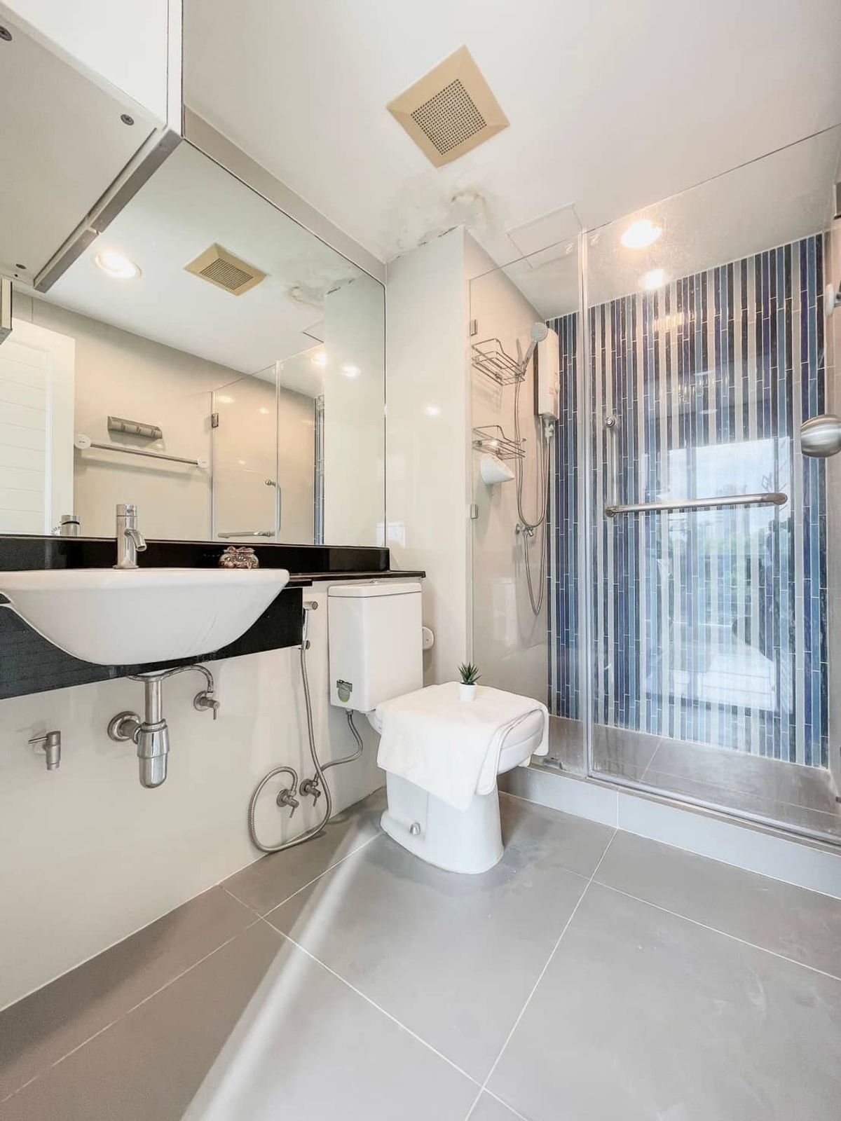 For SaleCondoKasetsart, Ratchayothin : Urgent sale ✨ Chateau in Town Major Ratchayothin 2 ✨ Beautiful decoration, convenient transportation, near BTS (PS63886)