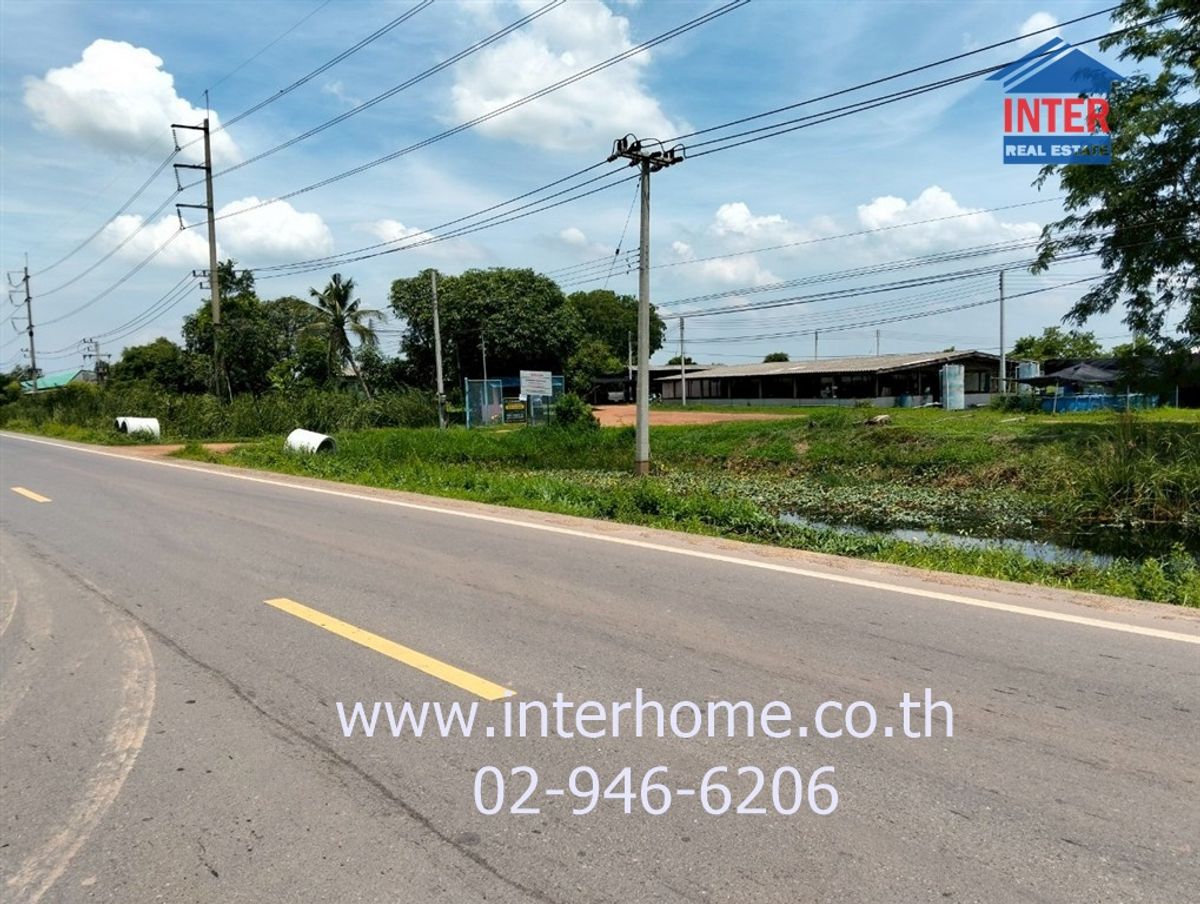 ขายที่ดินปราจีนบุรี : ที่ดินเปล่า 27 ไร่ 372 ตร.ว. ที่ดินเปล่า ใกล้โรงพยาบาลบ้านสร้าง ถนนทางหลวงแผ่นดินหมายเลข 3481 (คลองหลวงแพ่ง – ปราจีนบุรี) ถนนทางหลวงแผ่นดินหมายเลข 3076 (บ้านสร้าง - พนมสารคาม ) บ้านสร้าง ปราจีนบุรี