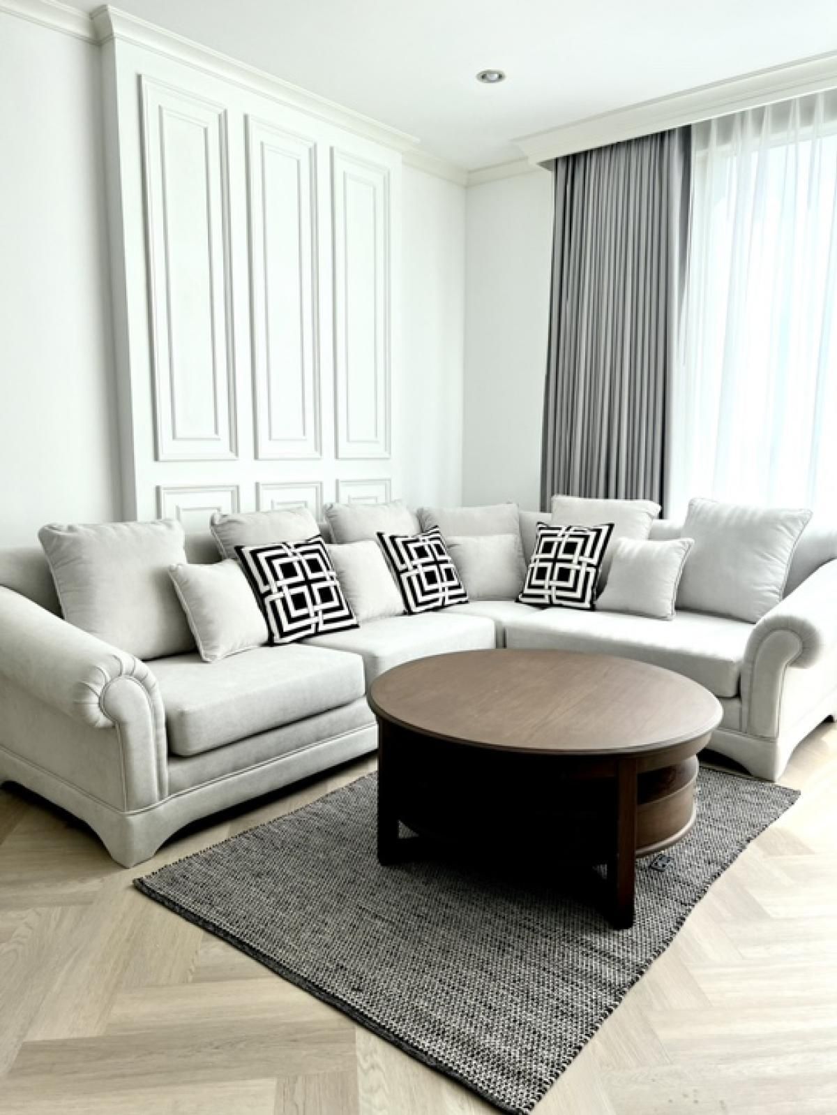 ขายคอนโดวิทยุ ชิดลม หลังสวน : LTH12044 – Manhattan Chidlom FOR SALE Size 88 sqm. 2 beds 2 baths Near BTS Chit Lom Station ONLY 12.9 MB