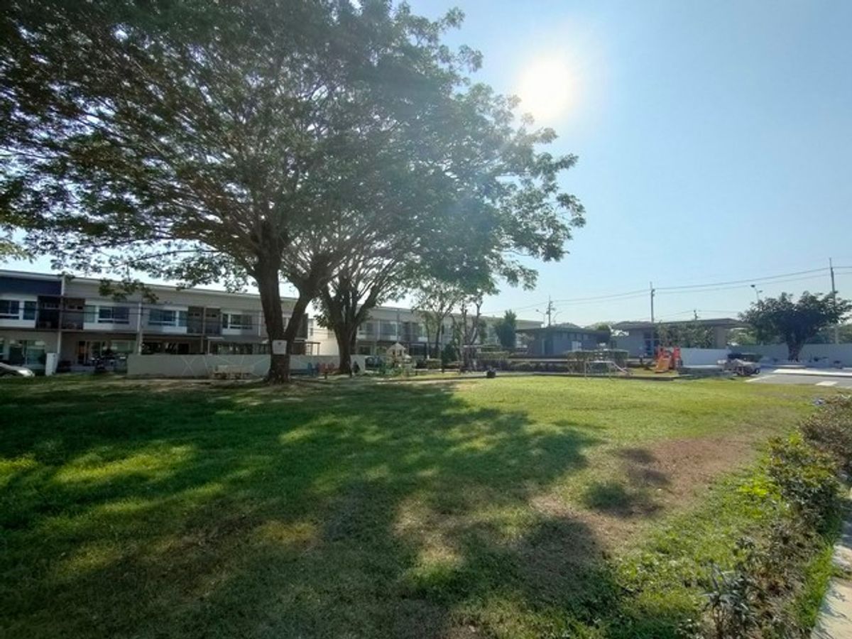 For SaleTownhomeBangna, Bearing, Lasalle : 2 -storey townhome for sale, Indie, Bang Na Km. 26, after the right corner With furniture