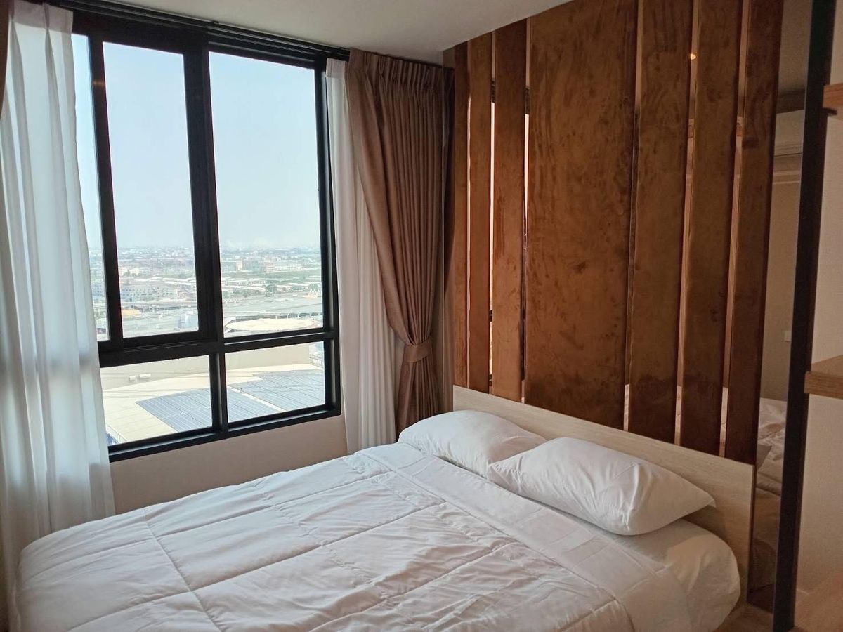 For RentCondoBangna, Bearing, Lasalle : NUBLE Nue Mega Plus Bangna Condo for Rent (Noble New Mega Plus Bangna) Floor: 22 Bedroom 2 Bedrooms, Room size: 47 sqm. Price: 32,000 baht. Nearby location: Mega Bangna