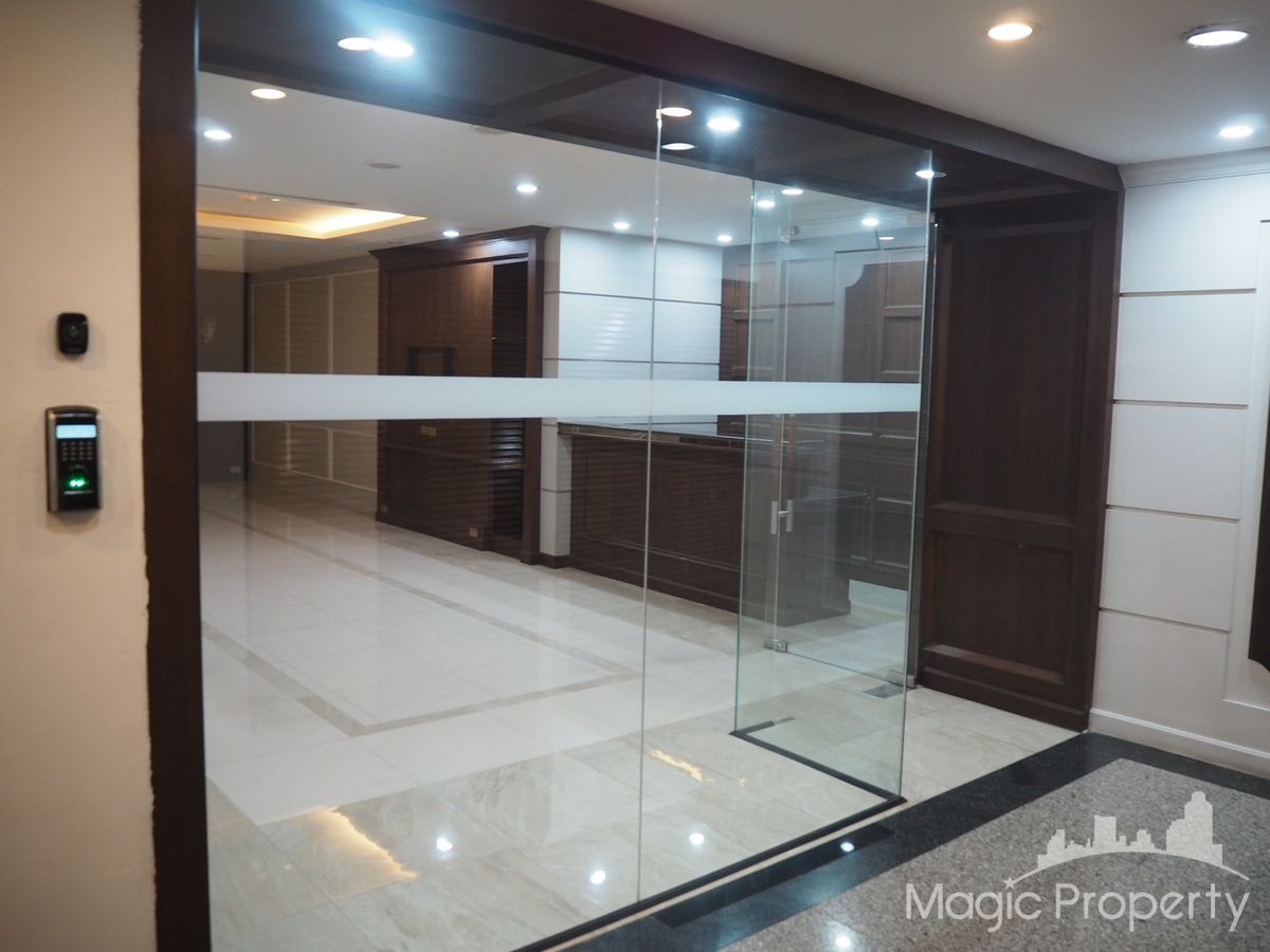 For RentOfficeSukhumvit, Asoke, Thonglor : Office space rental in Ocean Tower 2, Wattana District, Bangkok