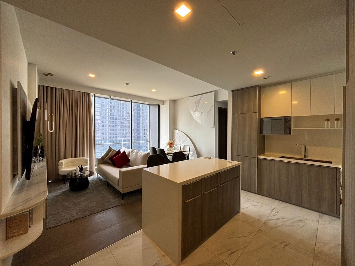 For RentCondoSukhumvit, Asoke, Thonglor : Celes Asoke Sukhumvit 21 2Bedroom 2Bath Closed BTS Asoke MRT SUKHUMVIT