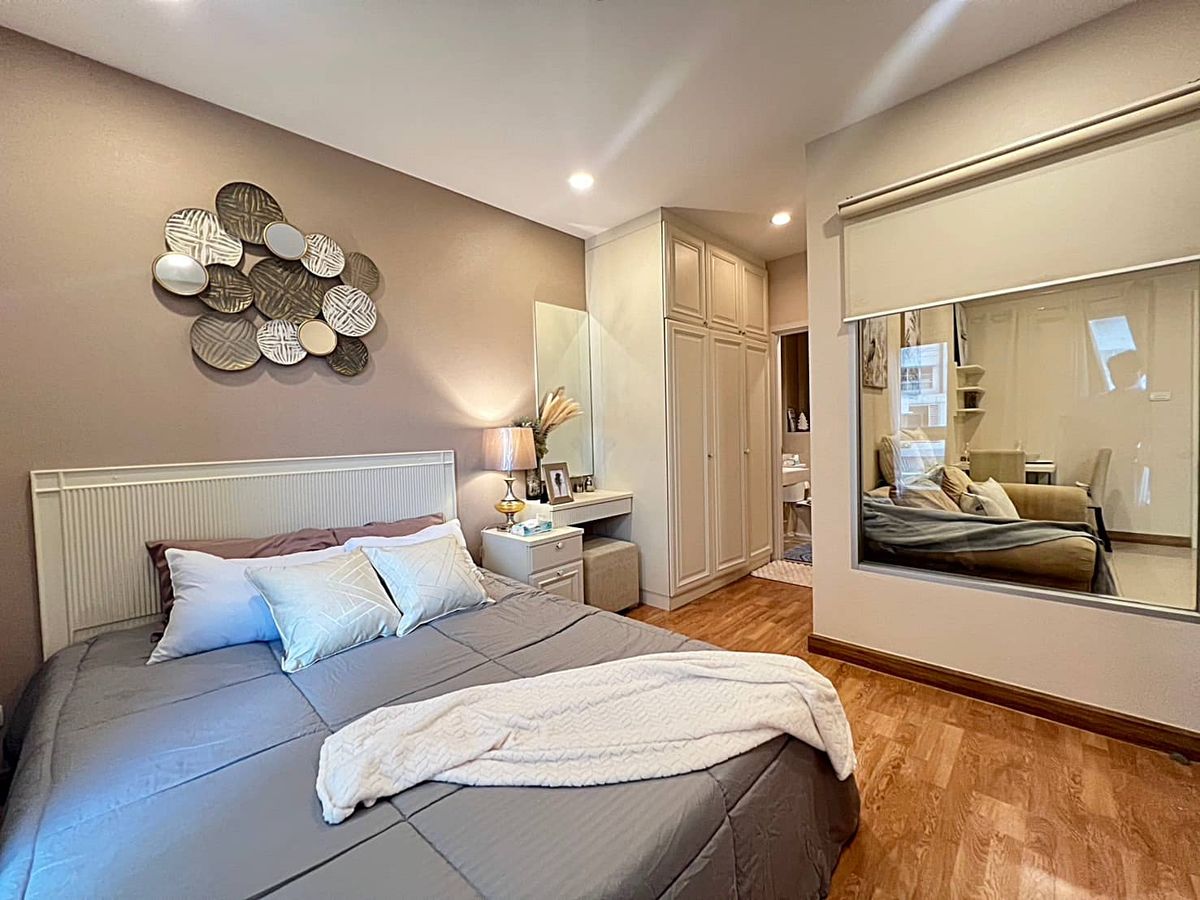 For SaleCondoRathburana, Suksawat : Urgent sale ✨ Ivy River ✨ Convenient transportation near BTS Wongwian Yai (PS65329)