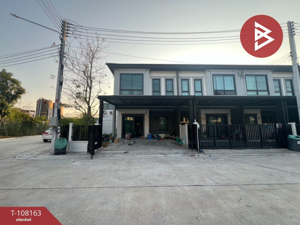 ขายพัทยา บางแสน ชลบุรี สัตหีบ : ขายทาวน์เฮ้าส์ หมู่บ้านบริทาเนีย อมตะ-พานทอง (Britania Amata-Phanthong) ชลบุรี