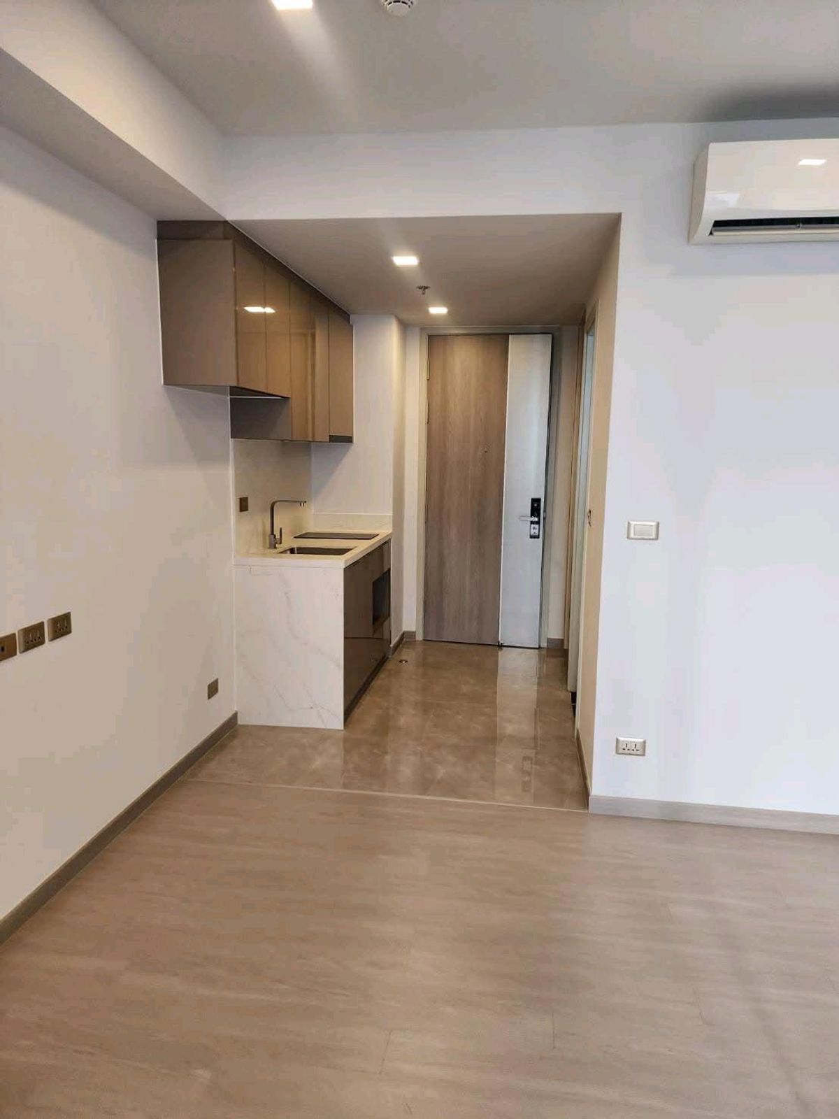 For SaleCondoRama9, Petchburi, RCA : One9Five Asoke-Rama 9 (FQ)
