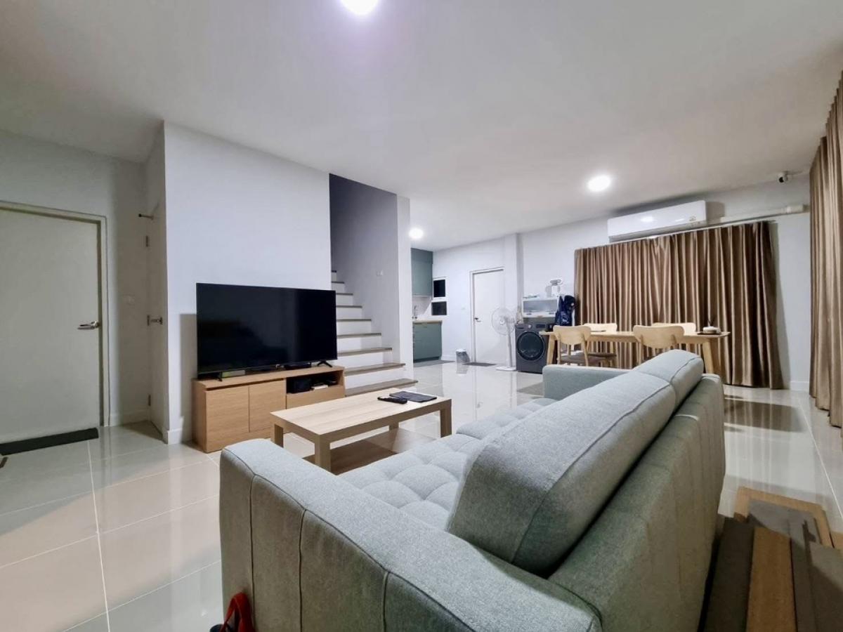ให้เช่าบ้านสมุทรปราการ สำโรง : 🌟ให้เช่า บ้านแฝด แกรนด์ พลีโน่ เมกาบางนา บ้านแฝด 2 ชั้น 3 ห้องนอน/3 ห้องน้ำ ตกแต่งสวย ใกล้เมกาบางนา💥ค่าเช่า 55,000 บาท/เดือน
