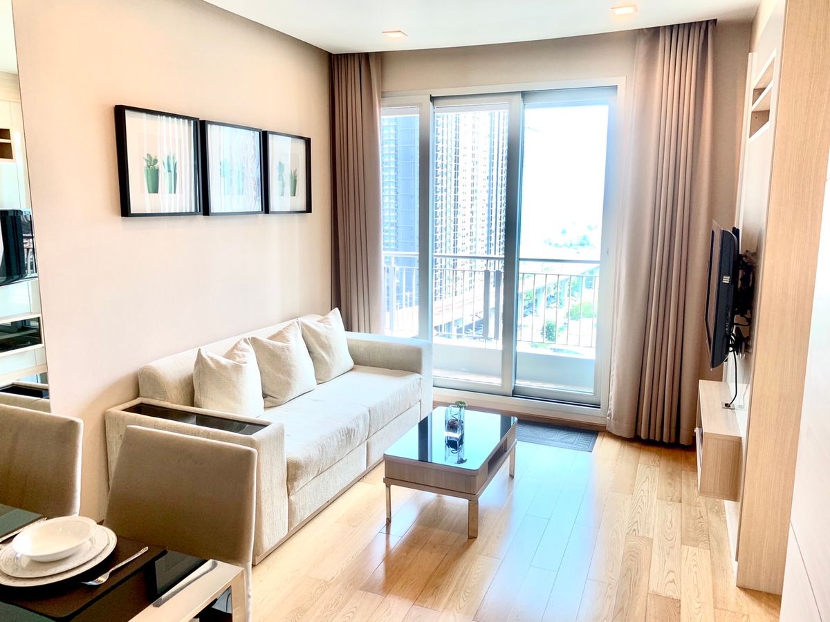 For RentCondoRama9, Petchburi, RCA : The Address Asoke - Luxury Condo in the heart of Asoke!  2 bedrooms | 2 bathrooms | Size 75 sq.m. 💸 Renting only 45,000 baht/month (negotiable price!) Call: 086-746-8882 (K. Cooper)