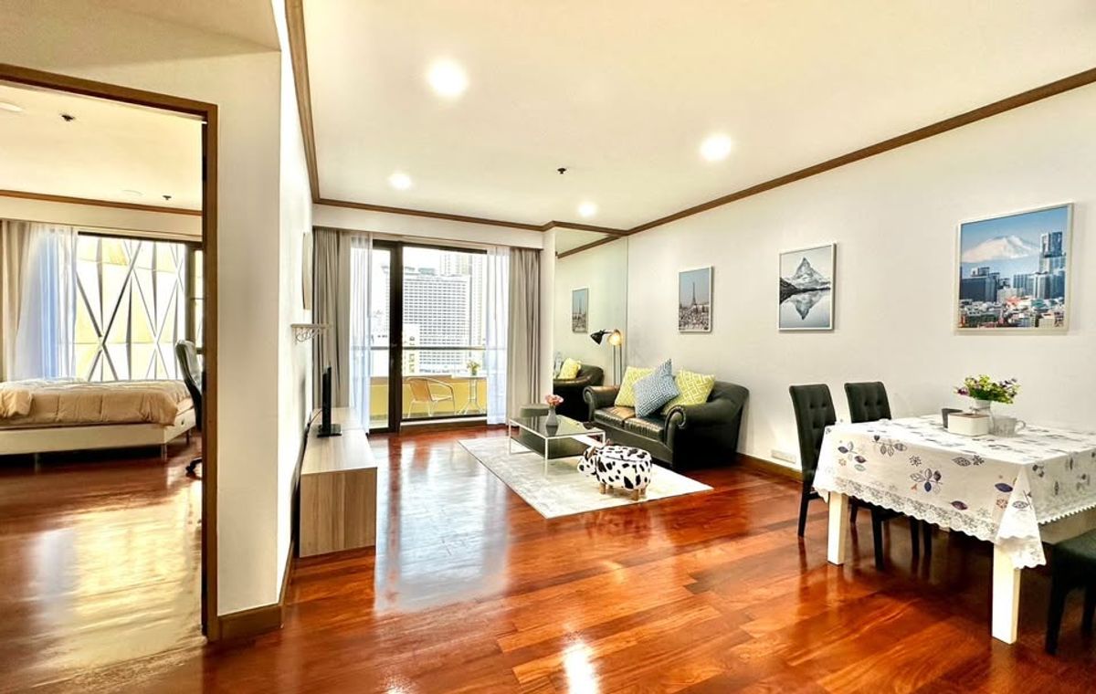 ขายคอนโดวงเวียนใหญ่ เจริญนคร : 1 Bedroom Condo at Baan Chao Phraya Condo near MRT Hua Lamphong