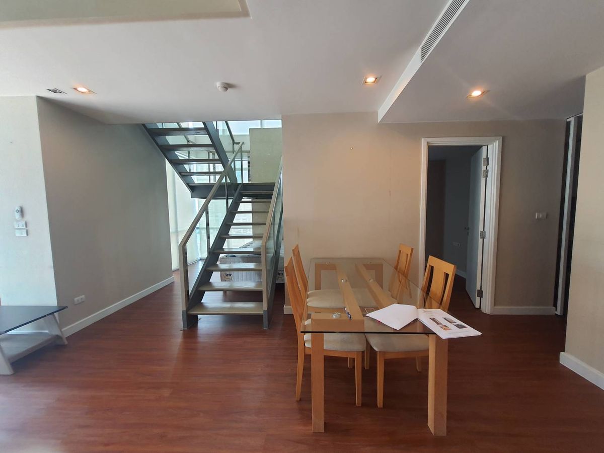 For SaleCondoSukhumvit, Asoke, Thonglor : For Sale The Room Sukhumvit 21 (S15-21491(S))