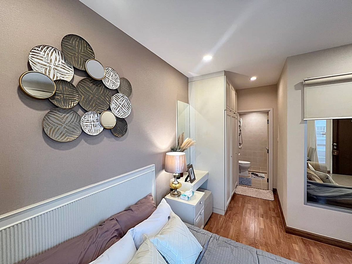 For SaleCondoRathburana, Suksawat : Urgent sale ✨ Ivy River ✨ Convenient transportation near BTS Wongwian Yai (PS65329)