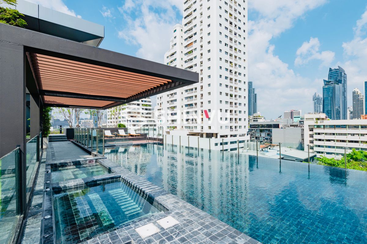 For SaleCondoNana, North Nana,Sukhumvit13, Soi Nana : Circle Rein Sukhumvit 12 Condo for sale. Price 5,950,000 baht [CD2501008]