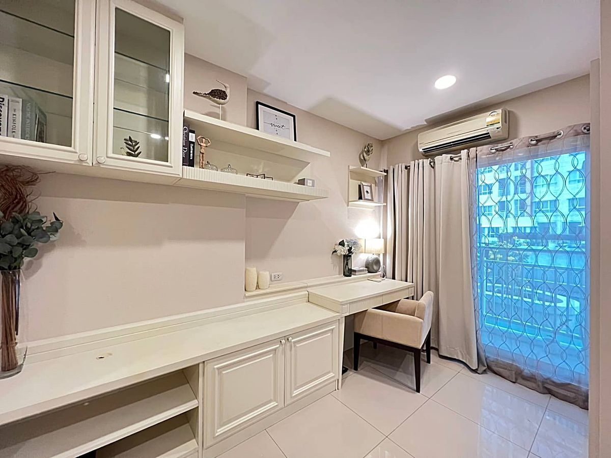 For SaleCondoRathburana, Suksawat : Urgent sale ✨ Ivy River ✨ Convenient transportation near BTS Wongwian Yai (PS65329)